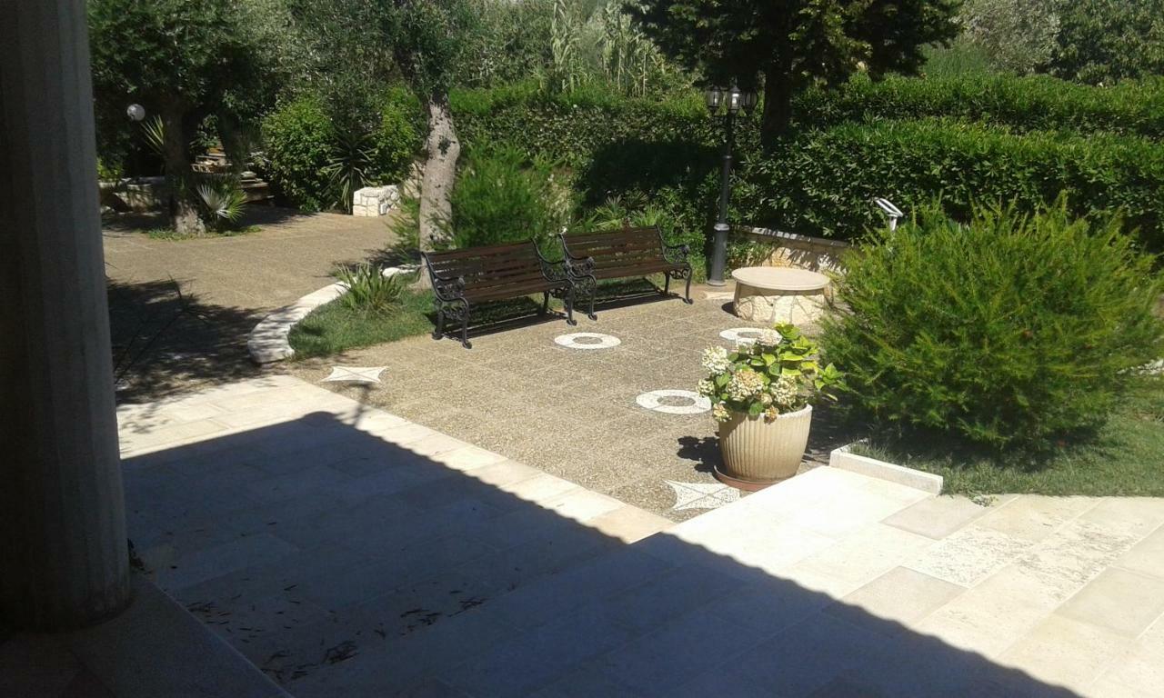 B & B La Mansarda Monopoli Exterior foto